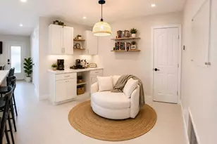2707 Starwood Cir, West Palm Beach, FL 33406 - Photo 2