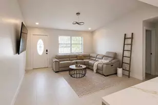 2707 Starwood Cir, West Palm Beach, FL 33406 - Photo 2
