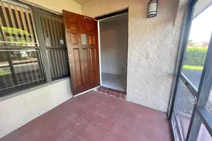 7112 NW 78th Ave, Tamarac, FL 33321 - Photo 2