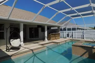 680 Manhattan St E, Lehigh Acres, FL 33974 - Photo 10