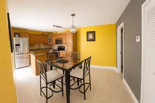 219 Lake Arbor Dr, Palm Springs, FL 33461 - Photo 2