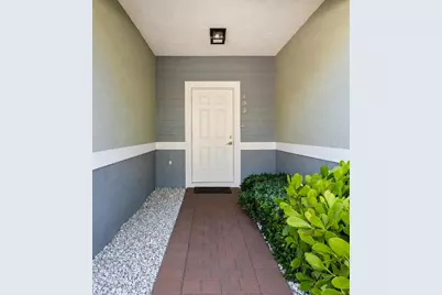 1030 Crystal Way #103, Delray Beach, FL 33444 - Photo 2
