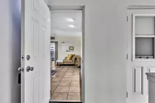 90 NE 19th Ave, Deerfield Beach, FL 33441 - Photo 6