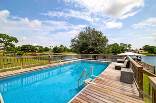 844 Lake Betty Dr, Lake Placid, FL 33852 - Photo 1