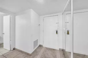 251 174th St, Sunny Isles Beach, FL 33160 - Photo 4