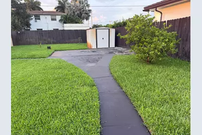4011 SW 28th Street, West Park, FL 33023 - Photo 8