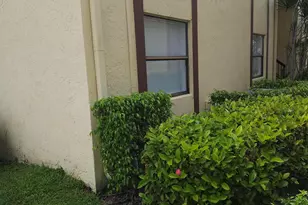 10035 Winding Lake Rd, Sunrise, FL 33351 - Photo 22