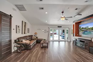 6146 NW 66th Ave, Parkland, FL 33067 - Photo 12