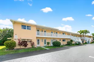 108 NE 20th Ave NE, Boynton Beach, FL 33435 - Photo 4