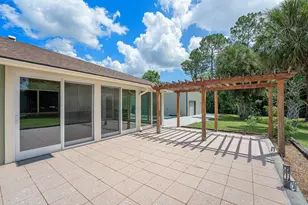 17970 91st Pl N, The Acreage, FL 33470 - Photo 24