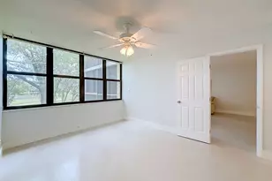 16300 Golf Club Rd, Weston, FL 33326 - Photo 20