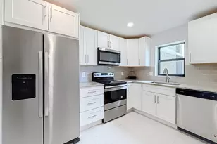 16300 Golf Club Rd, Weston, FL 33326 - Photo 8