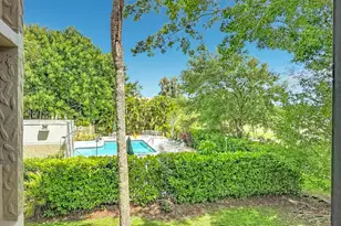 16300 Golf Club Rd, Weston, FL 33326 - Photo 32