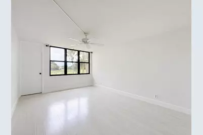 16300 Golf Club Road #201, Weston, FL 33326 - Photo 22