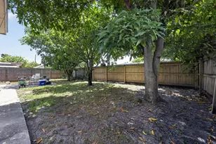 1213 14th Ave S, Lake Worth Beach, FL 33460 - Photo 22