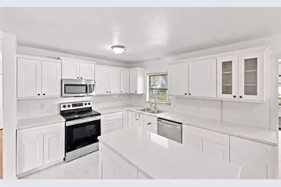 875 28th Avenue, Vero Beach, FL 32960 - Photo 4