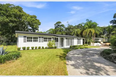875 28th Avenue, Vero Beach, FL 32960 - Photo 2