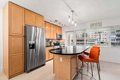 2881 NE 32nd Street #220, Fort Lauderdale, FL 33306 - Photo 12