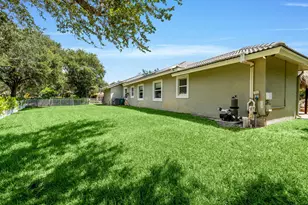 10668 NW 69th St, Parkland, FL 33076 - Photo 58