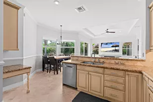 10668 NW 69th St, Parkland, FL 33076 - Photo 16