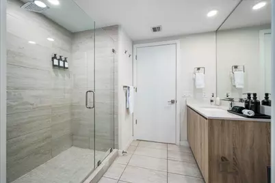 3900 Biscayne Boulevard #S-910, Miami, FL 33137 - Photo 8