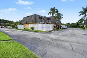 22232 Boca Rancho Dr, Boca Raton, FL 33428 - Photo 20