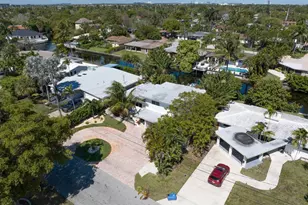 1771 NE 35th St, Oakland Park, FL 33334 - Photo 24