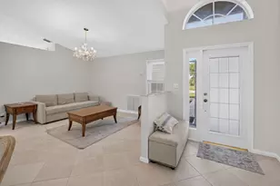 5756 Descartes Cir, Boynton Beach, FL 33472 - Photo 8
