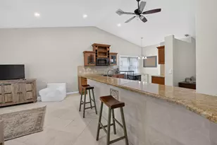 5756 Descartes Cir, Boynton Beach, FL 33472 - Photo 16