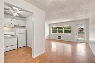 65 Camden C, West Palm Beach, FL 33417 - Photo 12