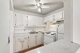 65 Camden C, West Palm Beach, FL 33417 - Photo 14
