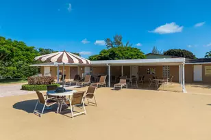 65 Camden C, West Palm Beach, FL 33417 - Photo 38