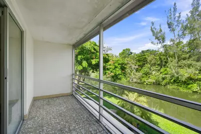 65 Camden C, West Palm Beach, FL 33417 - Photo 20