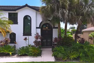 10920 Haydn Dr, Boca Raton, FL 33498 - Photo 2