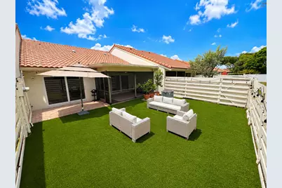 21596 Coronado Avenue, Boca Raton, FL 33433 - Photo 4