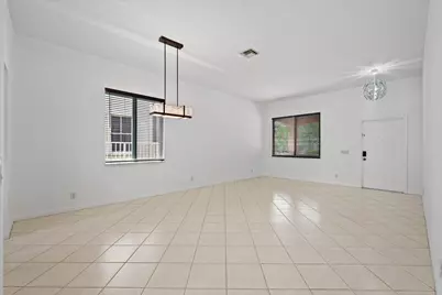 886 Sunflower Circle, Weston, FL 33327 - Photo 8