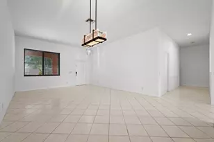 886 Sunflower Cir, Weston, FL 33327 - Photo 8