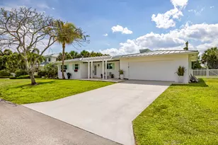 461 Apollo Dr, Juno Beach, FL 33408 - Photo 2