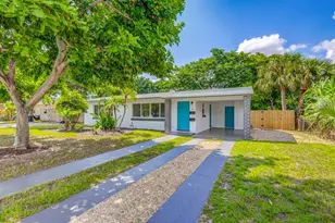 512 Bayberry Dr, Lake Park, FL 33403 - Photo 1