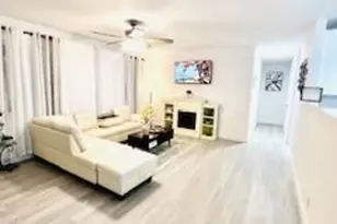 512 Bayberry Dr, Lake Park, FL 33403 - Photo 14