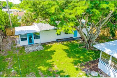 512 Bayberry Drive, Lake Park, FL 33403 - Photo 40