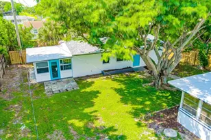 512 Bayberry Dr, Lake Park, FL 33403 - Photo 40