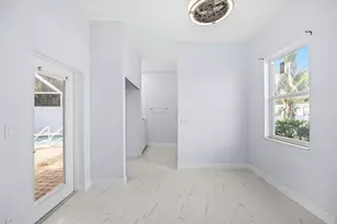 1038 SW Fisherman Ave, Port Saint Lucie, FL 34953 - Photo 18