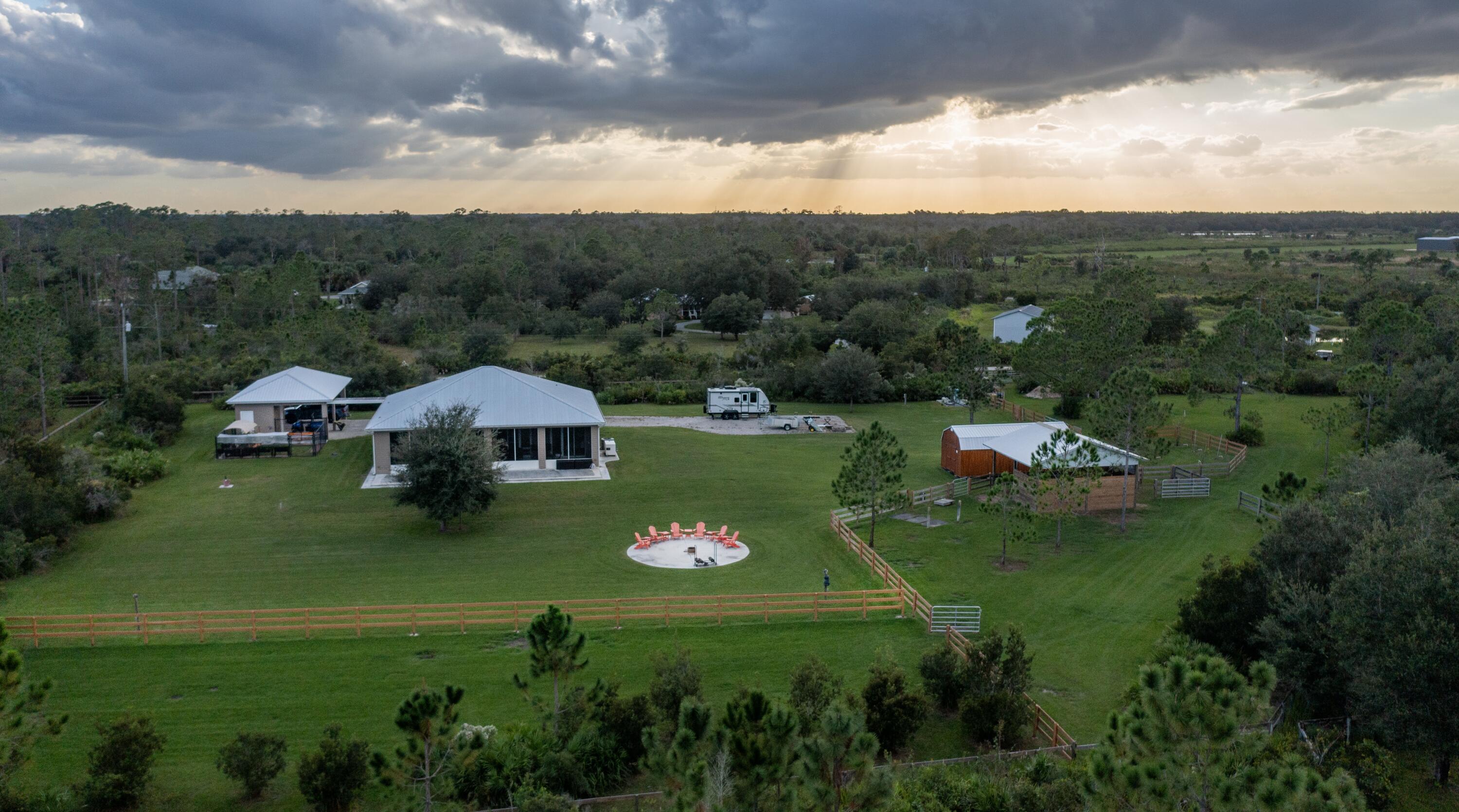 32801 US Highway 441 N #246 - 32801 US Highway 441 N #246, Okeechobee, FL 34972 Luxury Property | Jose Angel Pina