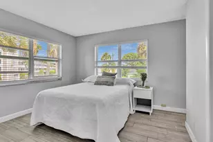90 NE 19th Ave, Deerfield Beach, FL 33441 - Photo 16