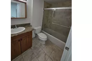 677 NE 24th St, Miami, FL 33137 - Photo 8