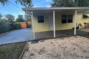 738 SW 5th Ave, Hallandale Beach, FL 33009 - Photo 10