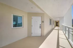 18100 N Bay Rd, Sunny Isles Beach, FL 33160 - Photo 4