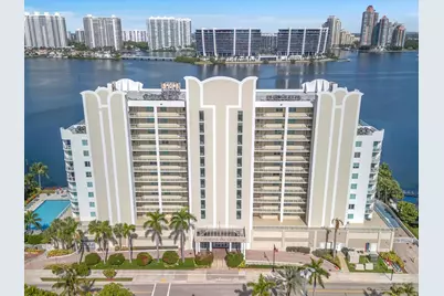 18100 N Bay Road #707, Sunny Isles Beach, FL 33160 - Photo 1