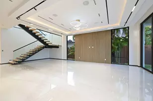 728 NE 17th Terrace, Fort Lauderdale, FL 33304 - Photo 10